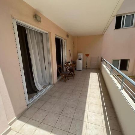 Modern Studio Large Veranda -Metro Station Suggrou Apartamento Atenas Exterior foto