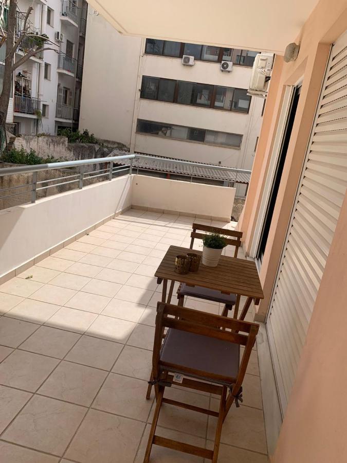 Modern Studio Large Veranda -Metro Station Suggrou Apartamento Atenas Exterior foto