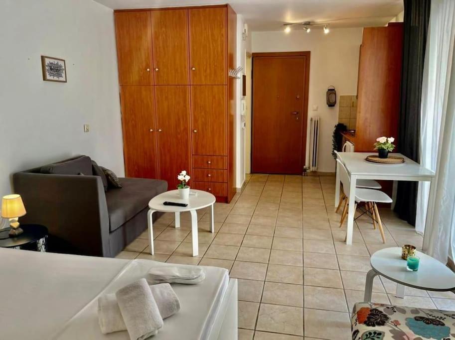 Modern Studio Large Veranda -Metro Station Suggrou Apartamento Atenas Exterior foto