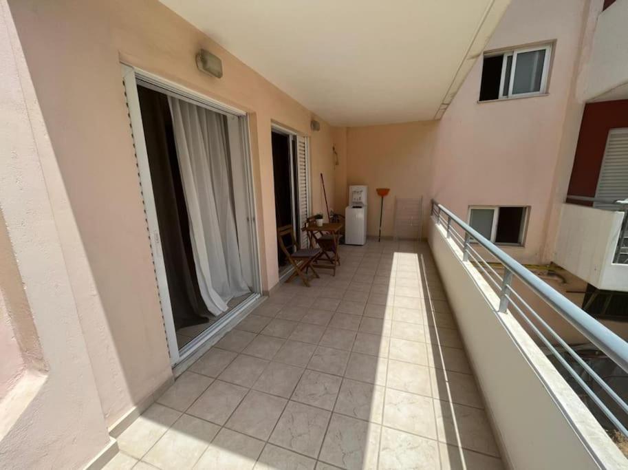 Modern Studio Large Veranda -Metro Station Suggrou Apartamento Atenas Exterior foto